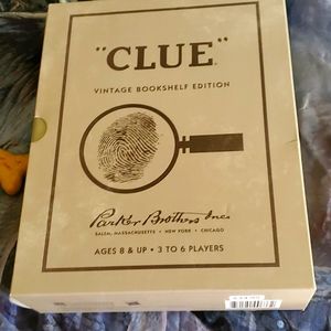 Clue the board game vintage book self edition brand new in box